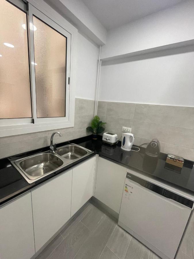 Family-Friendly Home In Central Barcelona 4Bdr Ngoại thất bức ảnh