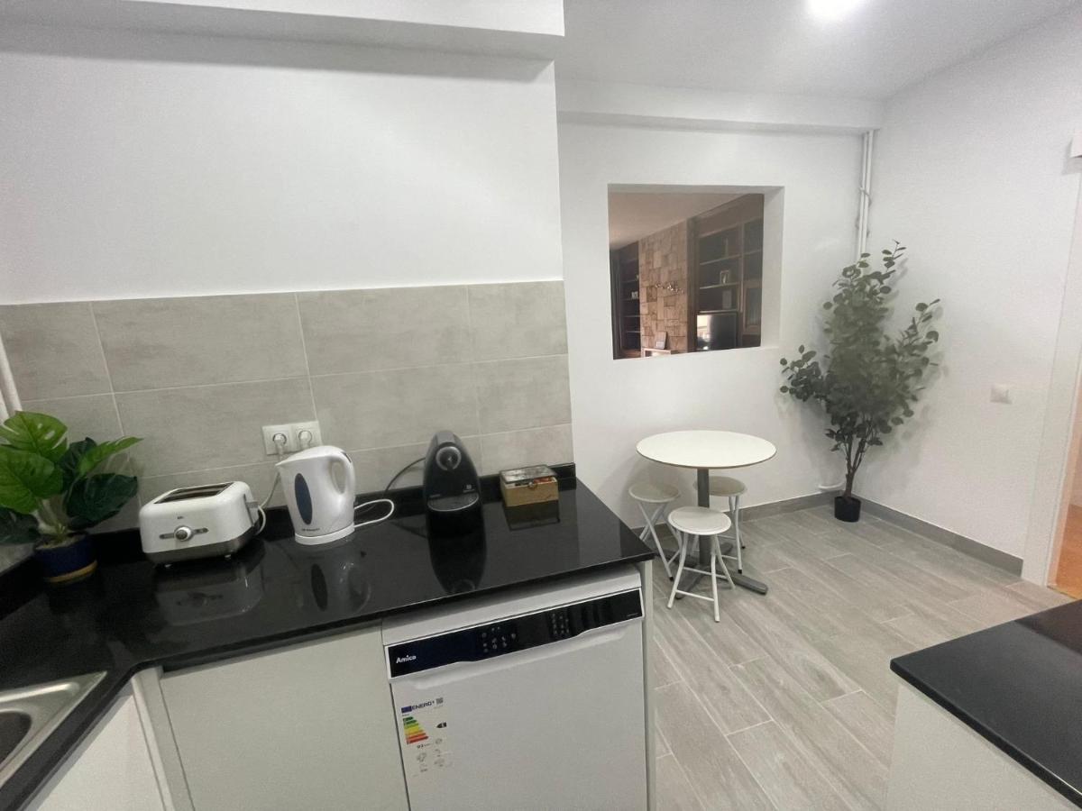 Family-Friendly Home In Central Barcelona 4Bdr Ngoại thất bức ảnh